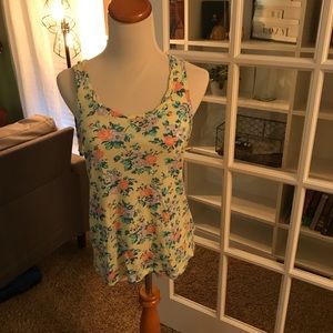 Flowered tank top
